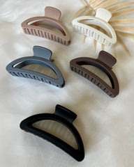 Matte Solid Color Moon Hollow Hair Claw Clip 1pc