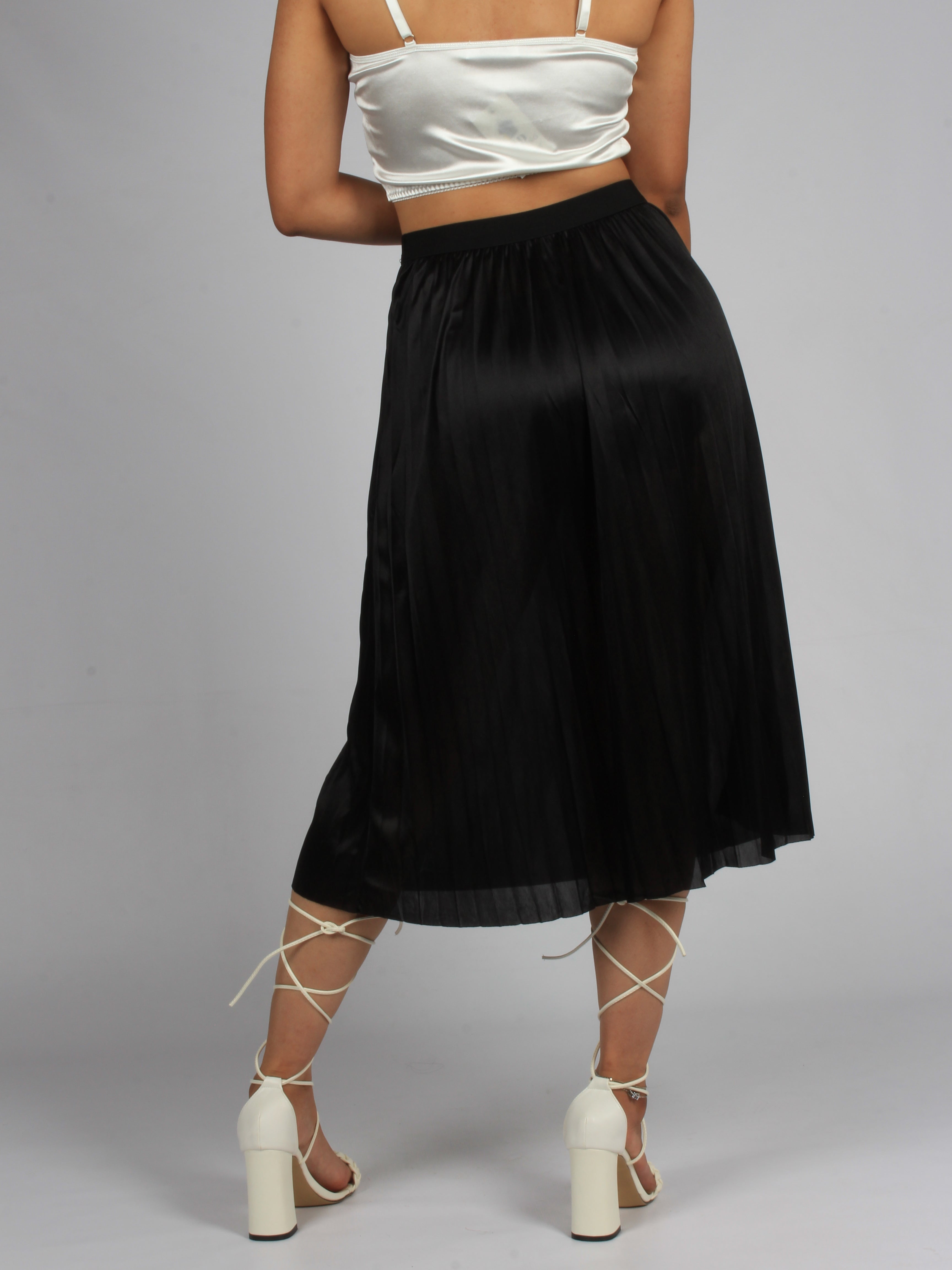 Thin silky pleated elastic waist midi skirt